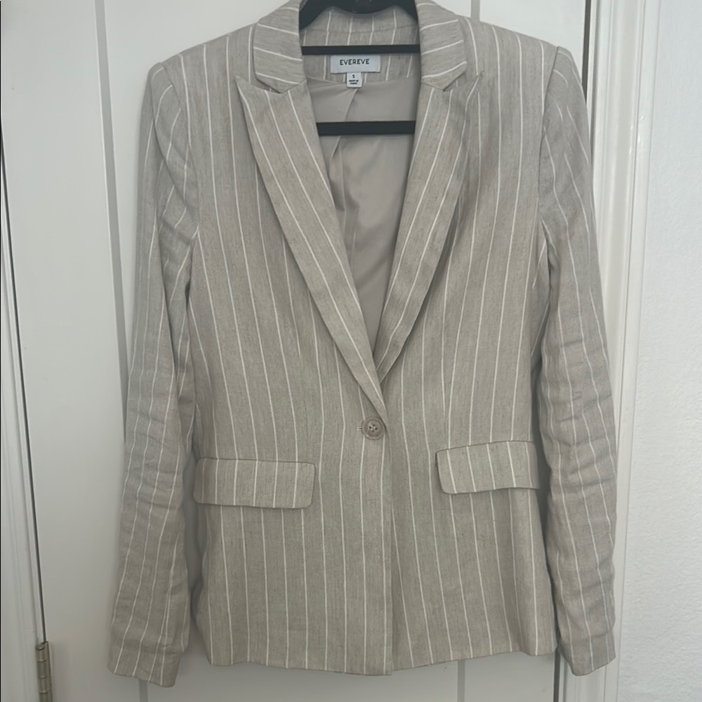 Evereve Women's Striped Tan Blazer